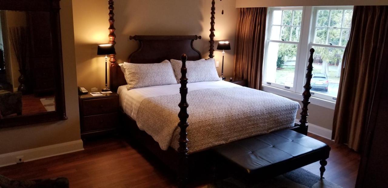 Crown Mansion Boutique Hotel & Villas 퀄리컴비치 외부 사진